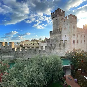 Grifone 2* Sirmione